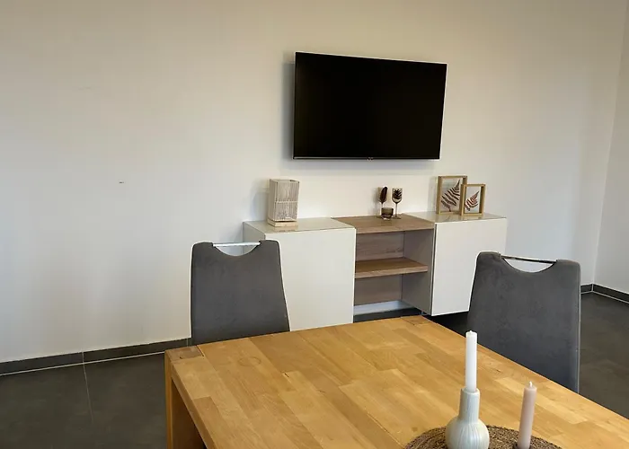 Pier 1 bis 4 gmütliche Zimmer mit Boxspringbett Cuxhaven